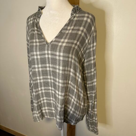 Cloth & Stone Anthropologie gray & white plaid flannel long sleeve top size L - Picture 3 of 12
